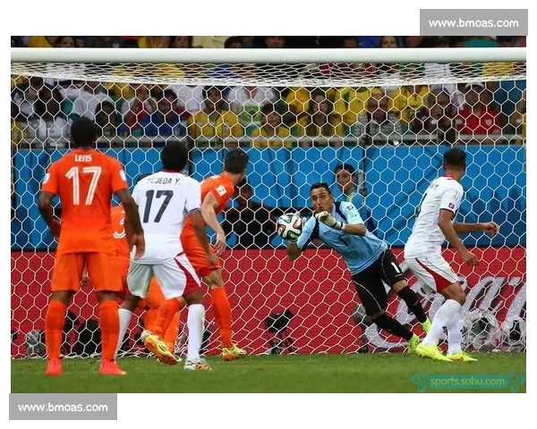 欢呼与泪水！世界杯门神对决，这场比赛注定载入史册