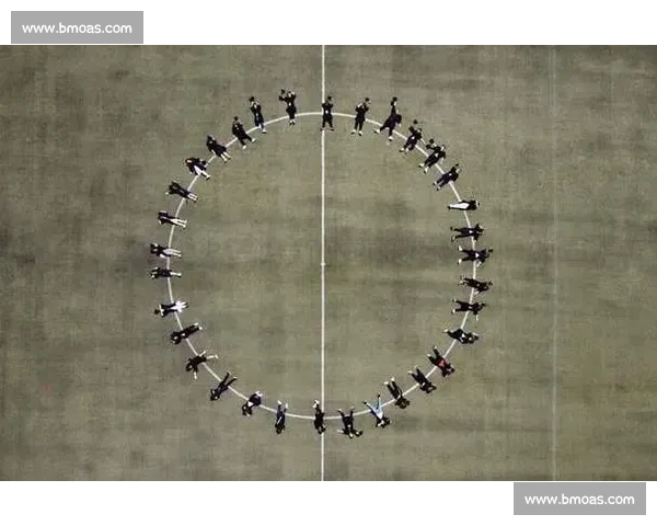 英雄联盟职业选手退役名单更新，一代人的青春记忆告一段落